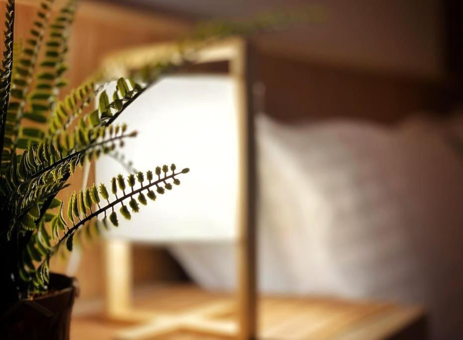 Japanese Style Muji Two-Bedroom Apt สวอนซี ภายนอก รูปภาพ